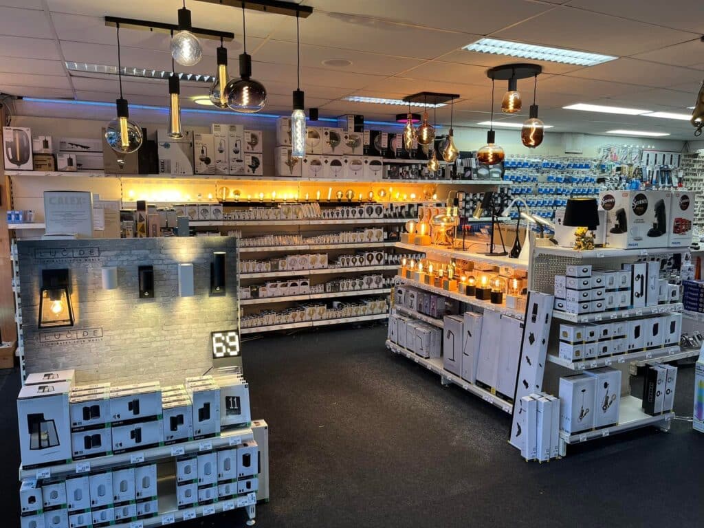 Onderdelenhuis Veendam lampen