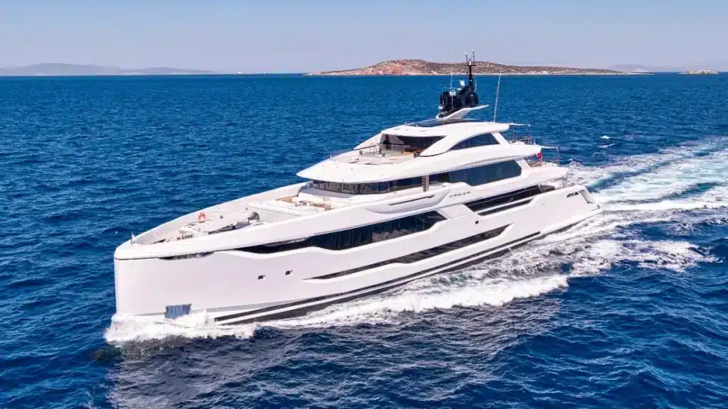 Golden Yachts ‘O’Madeleine’