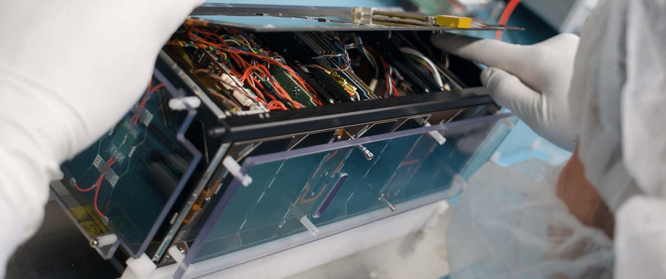 ISIS - Innovative Solutions In Space