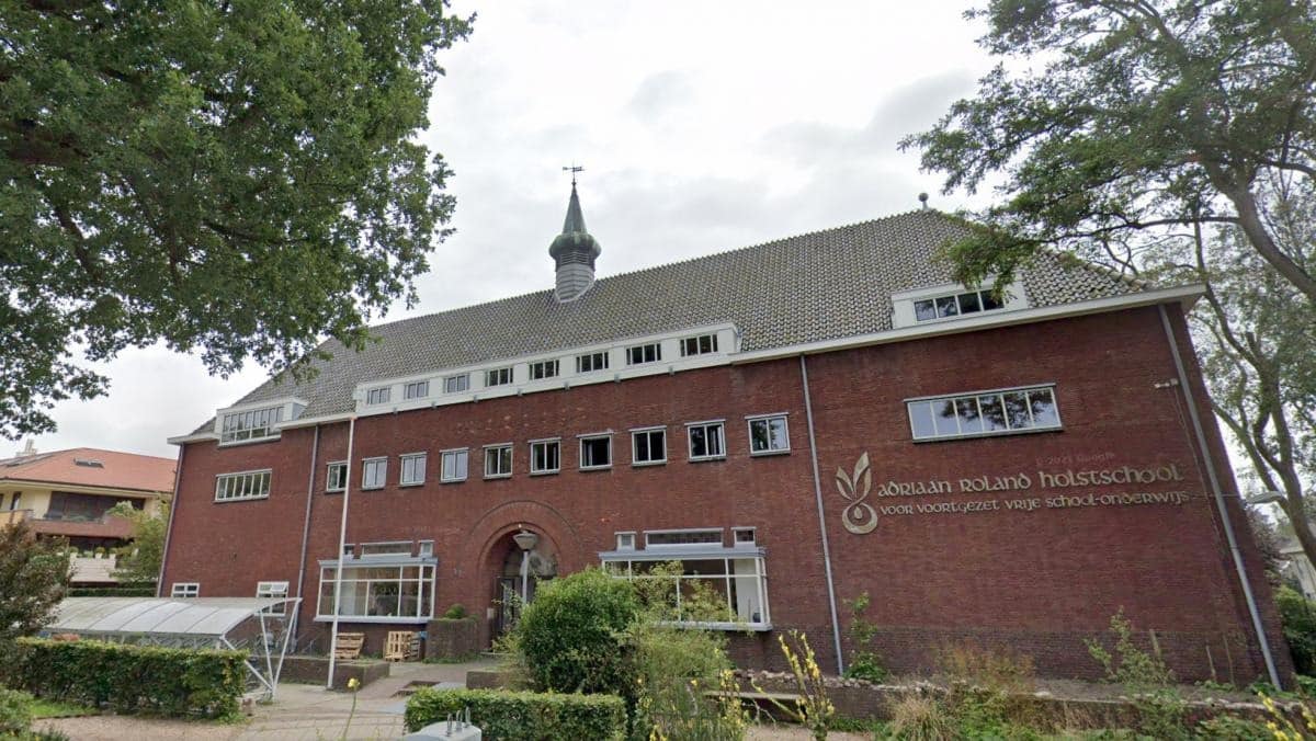 Adriaan Roland Holstschool