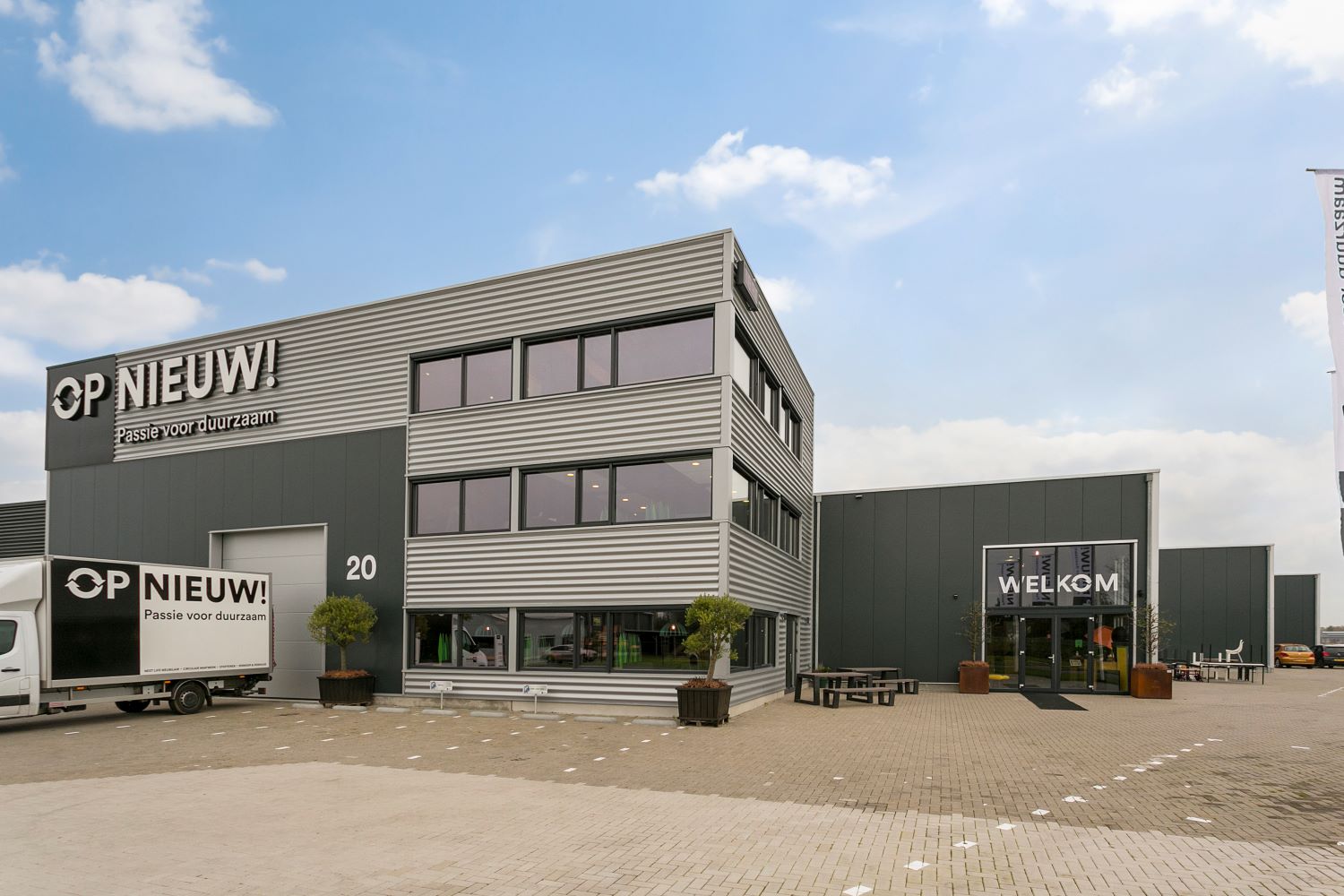 Opnieuw