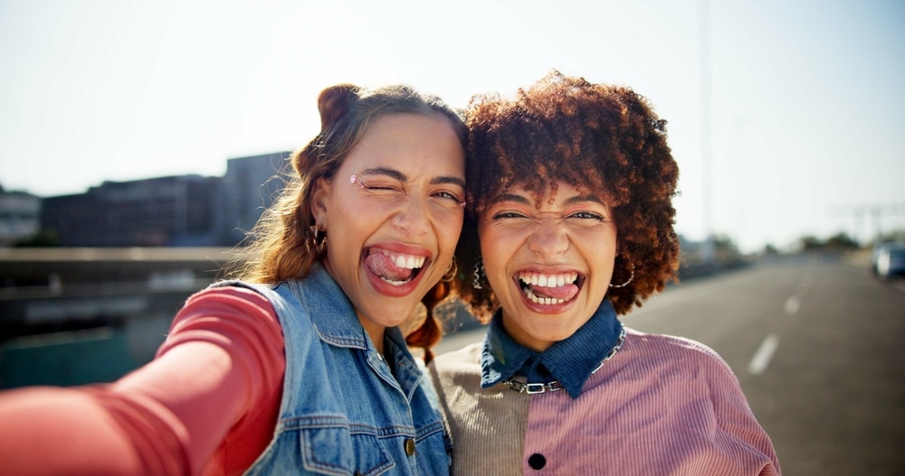 Gen Z selfie, mbt het artikel over de wensen op de werkvloer
